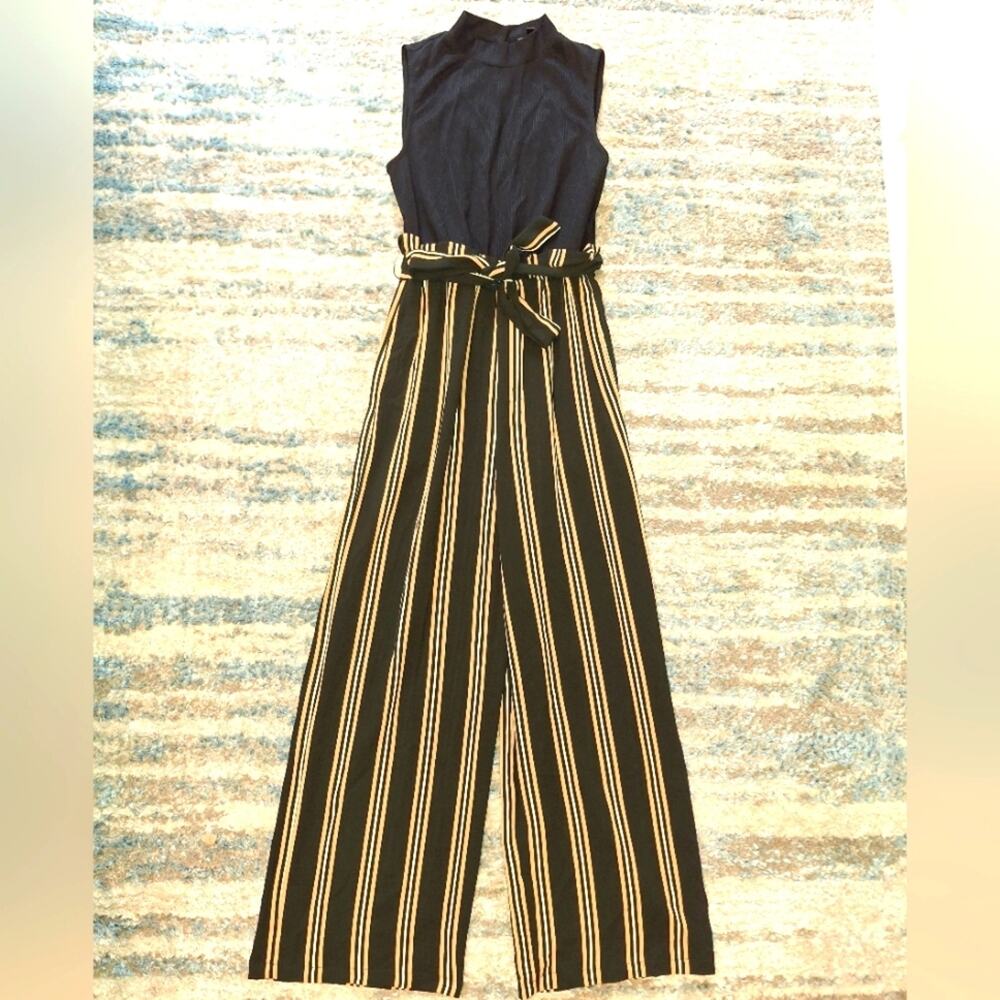 As U Wish Juniors' Solid & Striped Paperbag-Waist Jumpsuit XS EUC - Picture 3 of 13